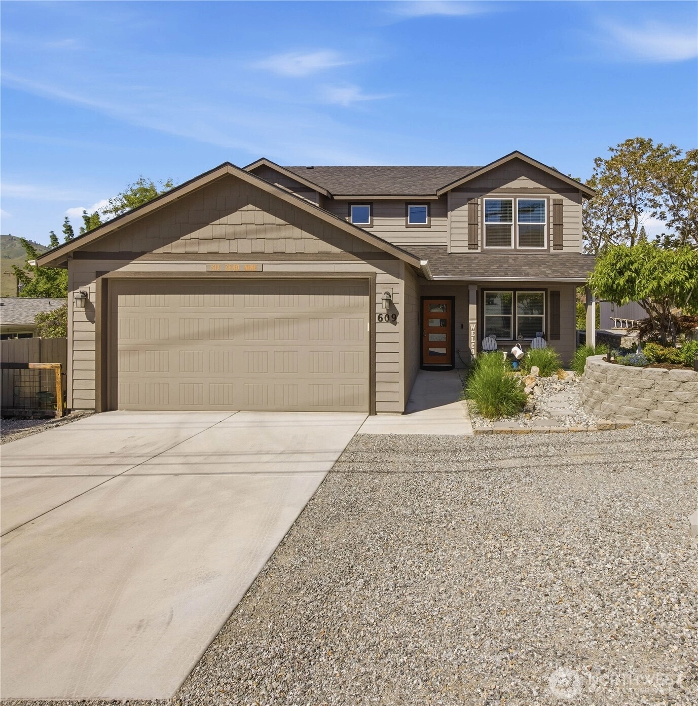 609 N Bradley St Chelan WA 98816