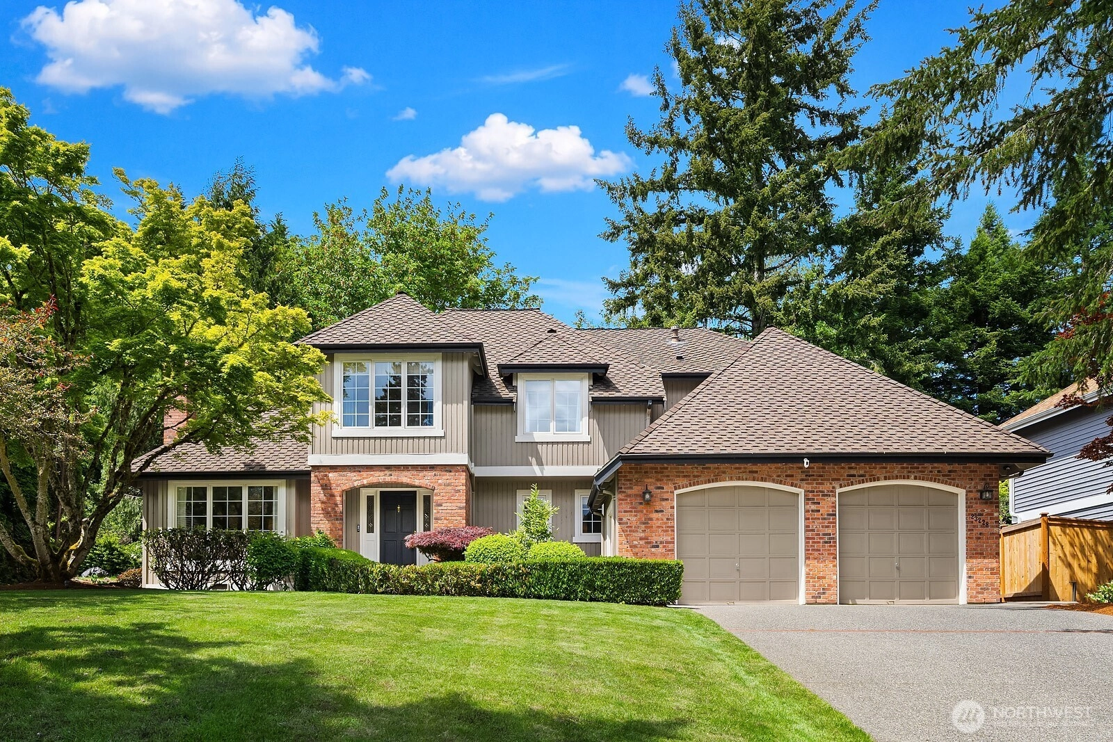 23228 SE 15th Ct Unit  Sammamish WA 98075