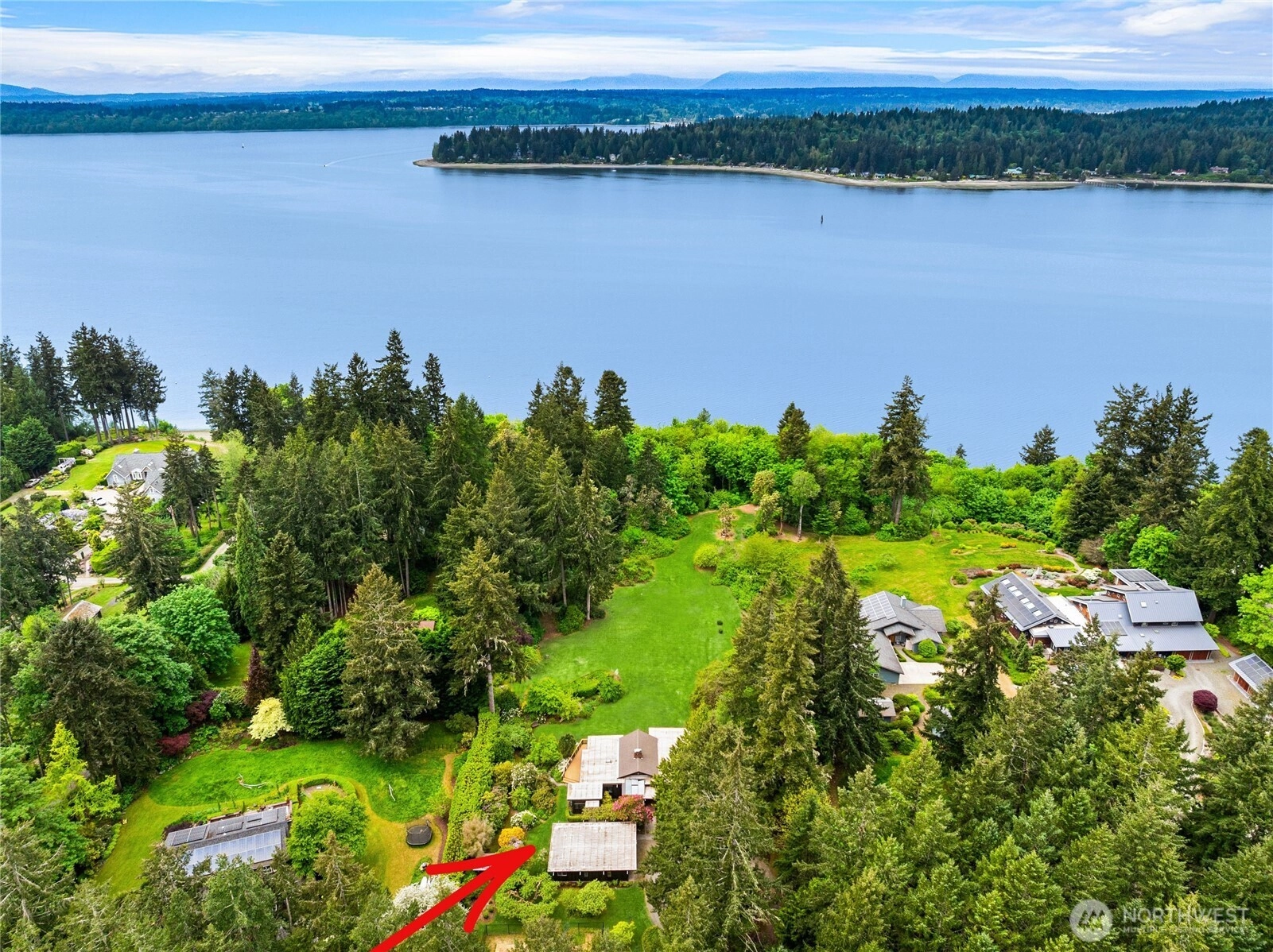 14517 Henderson Rd NE Bainbridge Island WA 98110