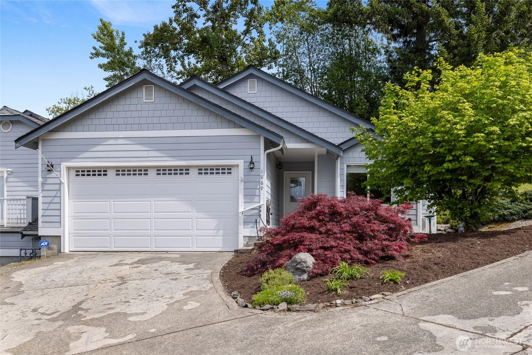 1069 5th Steilacoom WA 98388