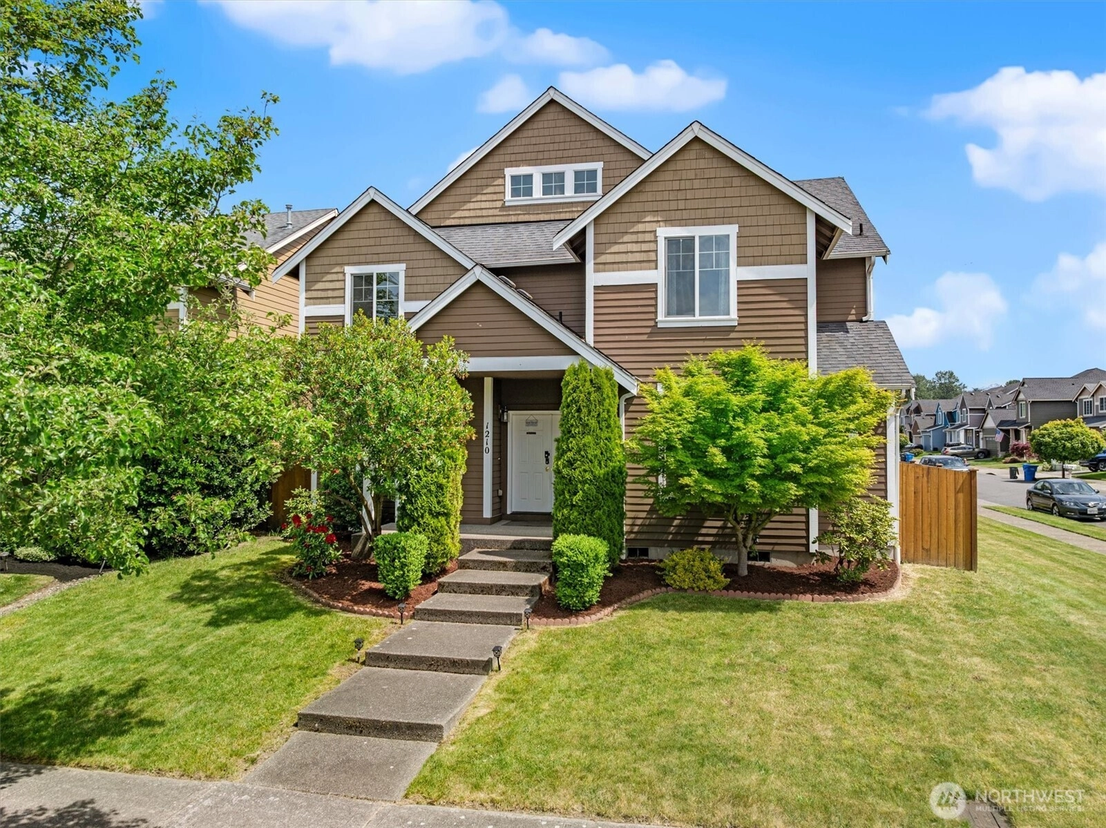 1210 Blue Jay Ave SW Orting WA 98360