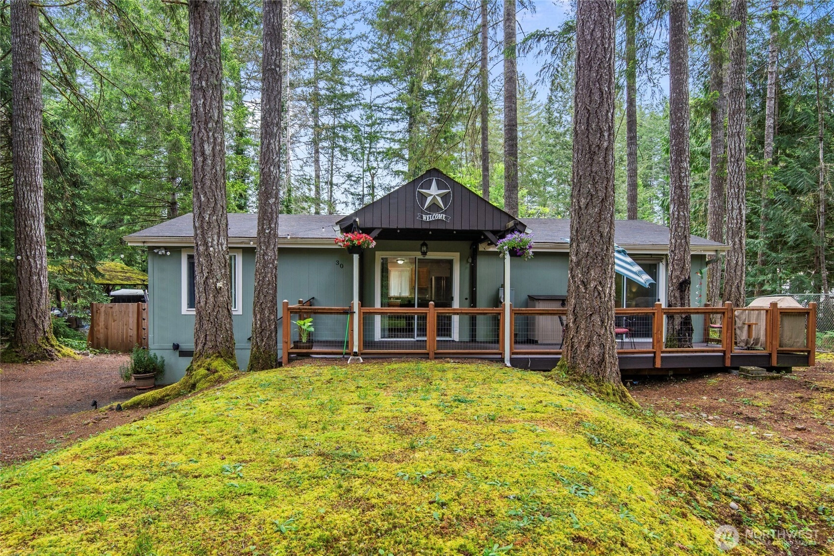 30 N Carp Pl N Hoodsport WA 98548