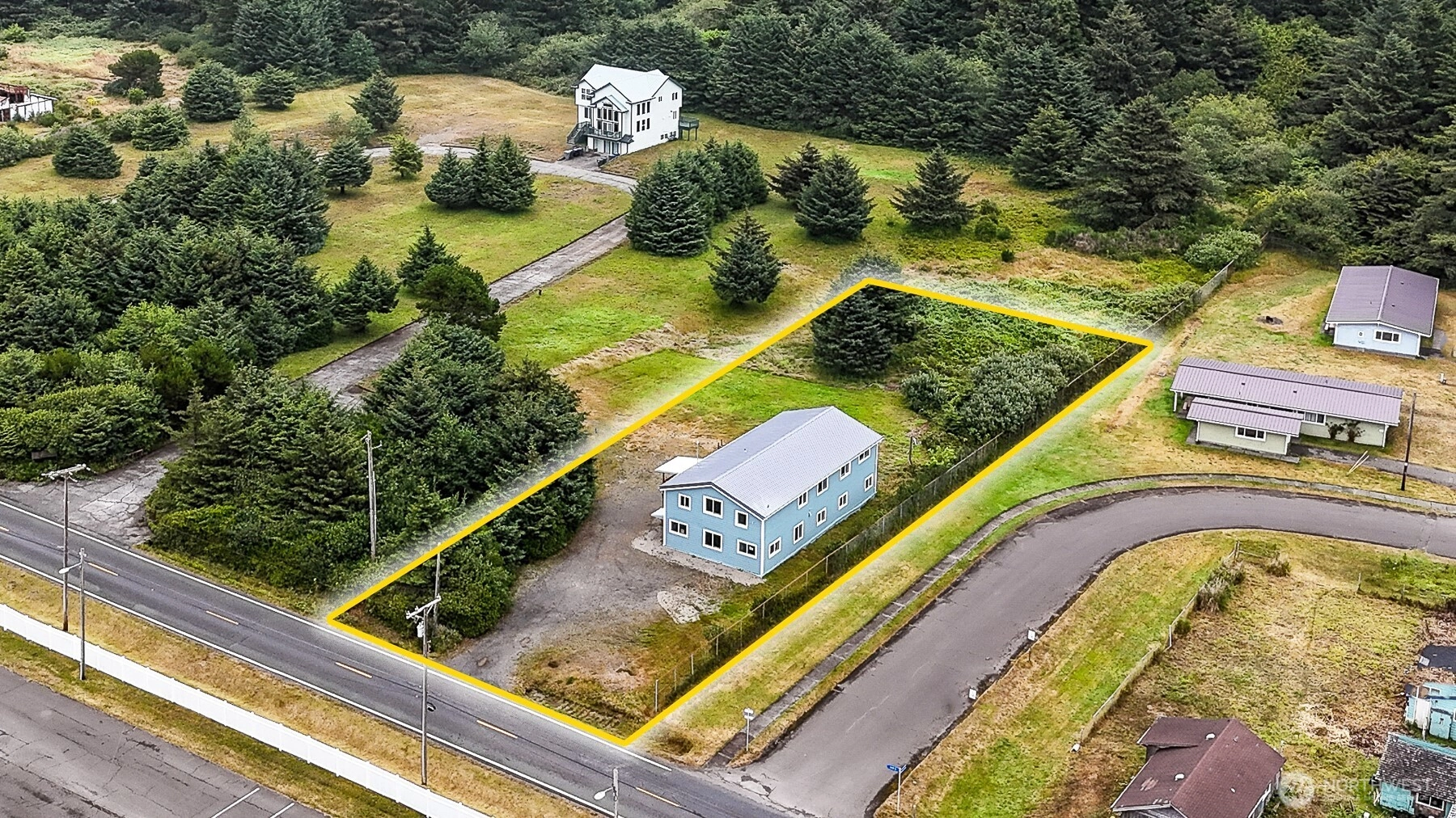 42 N First St Pacific Beach WA 98571