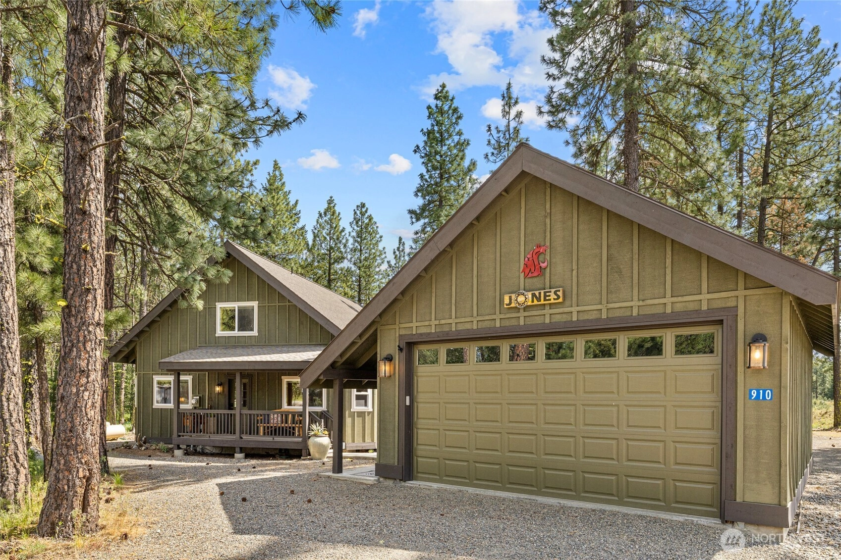 910 Bakers Rd Unit  Ronald WA 98940