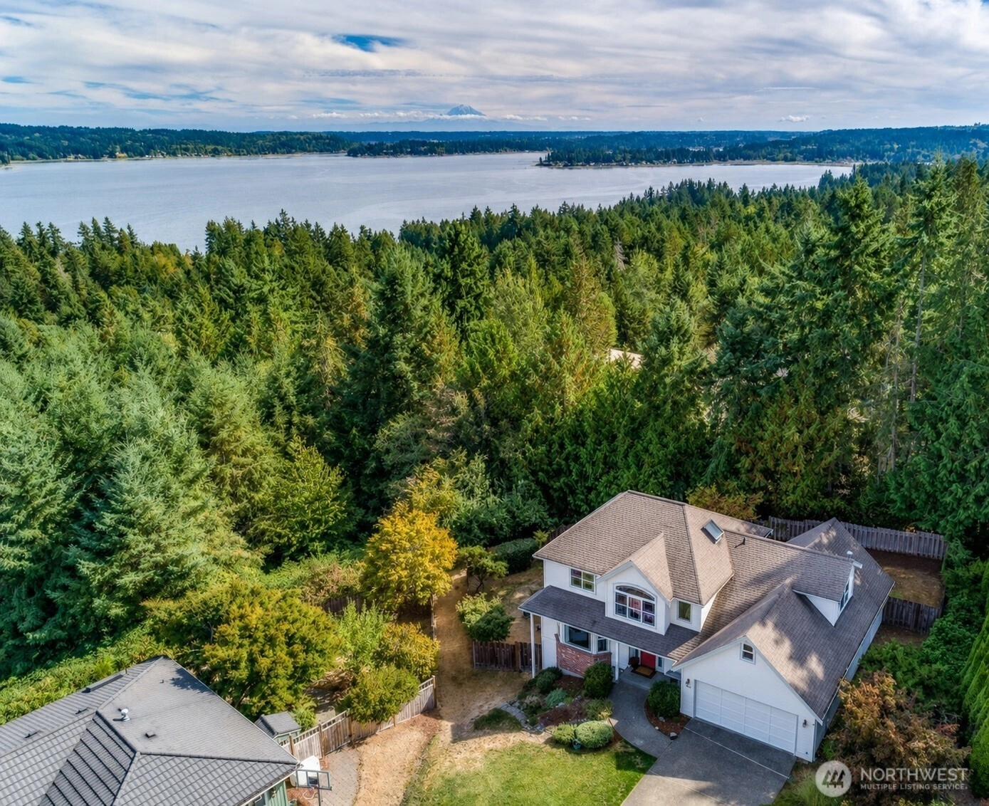4881 NW Chad Ct Unit  Silverdale WA 98383