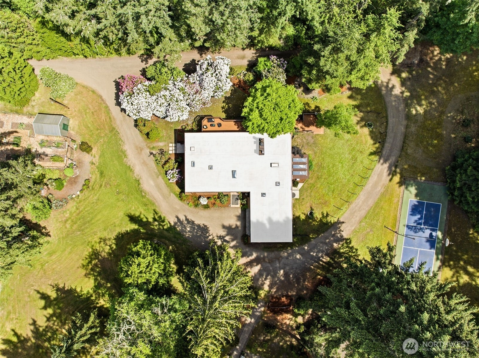 870 10th Ln Fox Island WA 98333