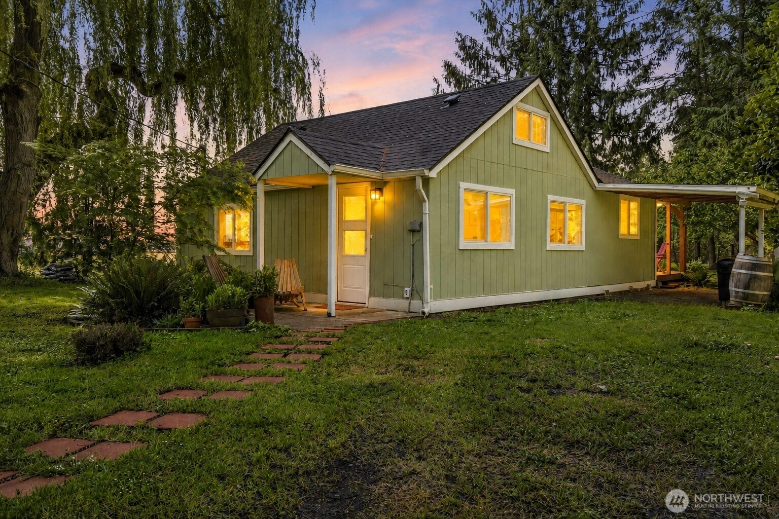 36 E Little Island Rd Cathlamet WA 98612