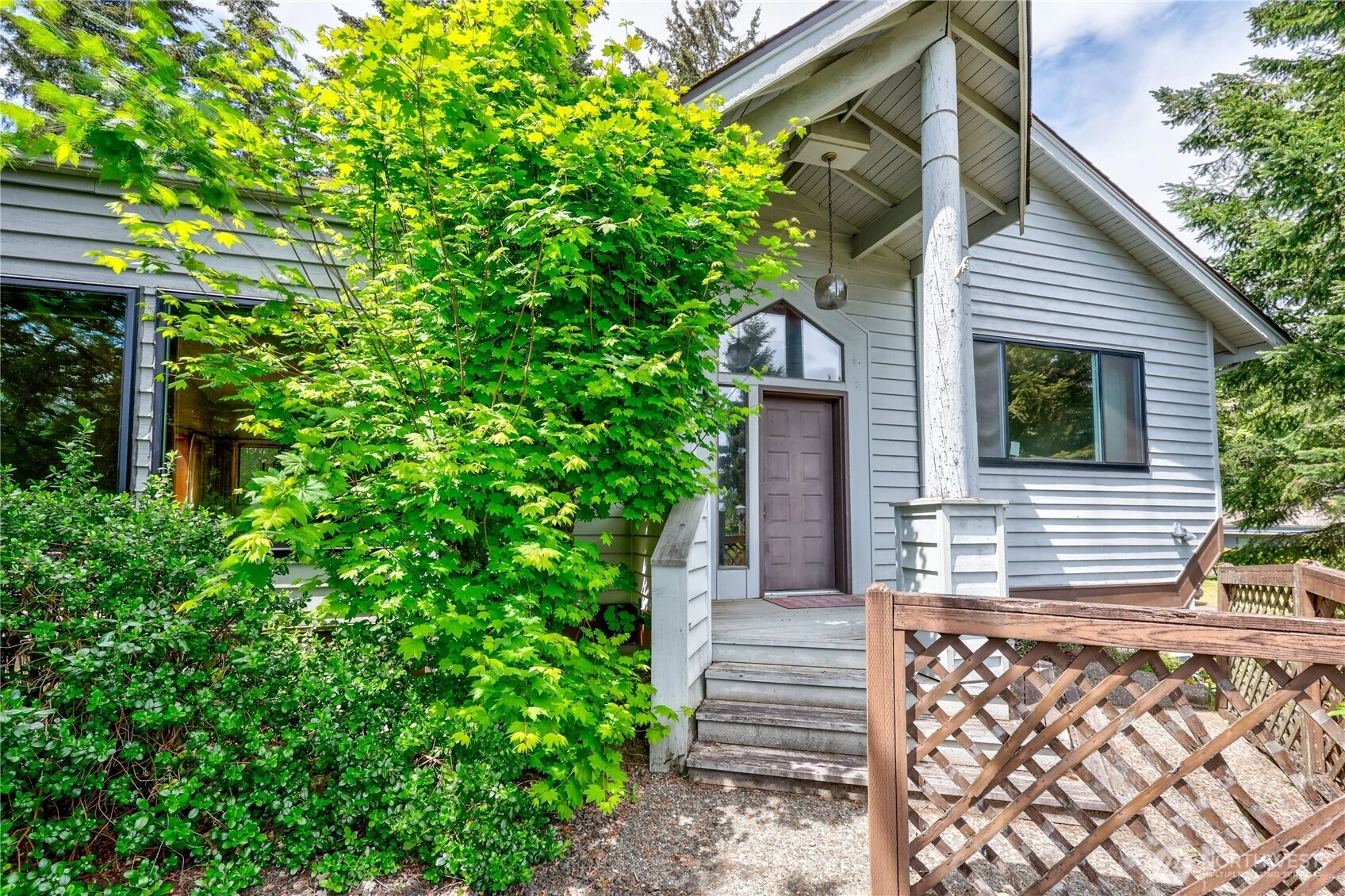 4989 NW Francis Dr Unit  Silverdale WA 98383