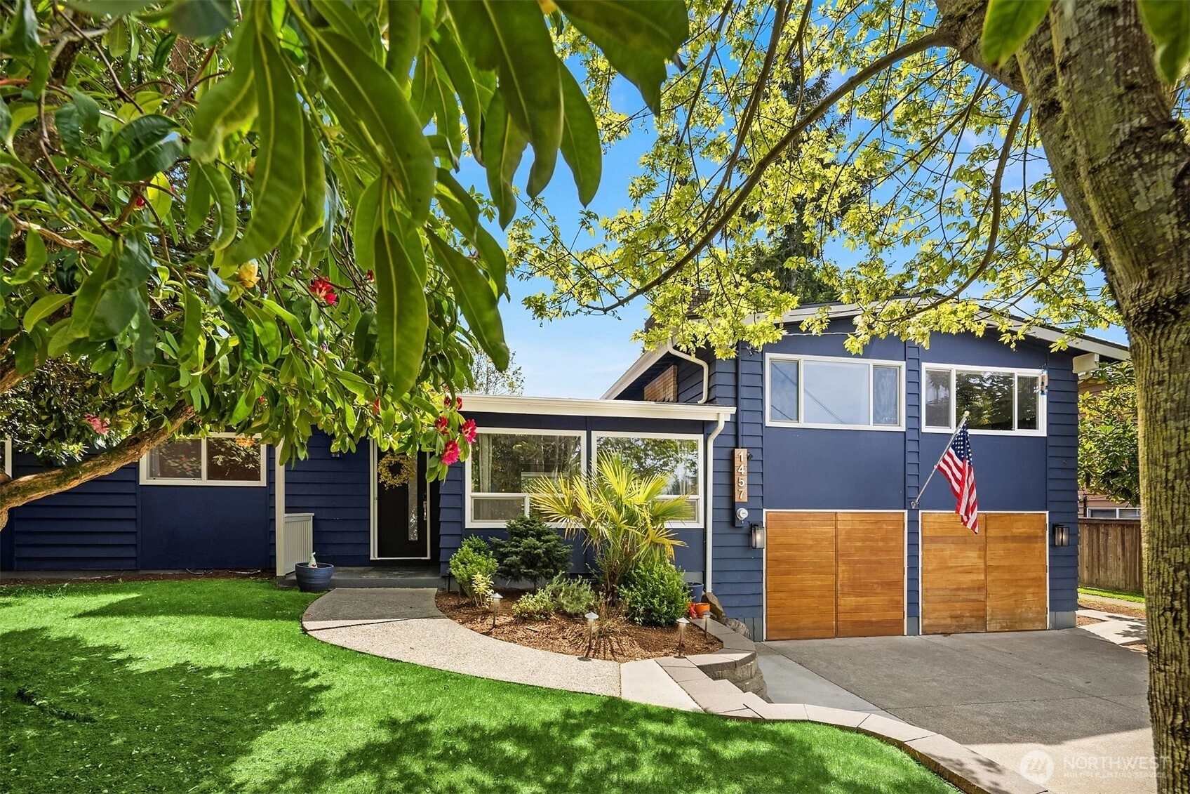 1457 8th Pl S Unit  Edmonds WA 98020