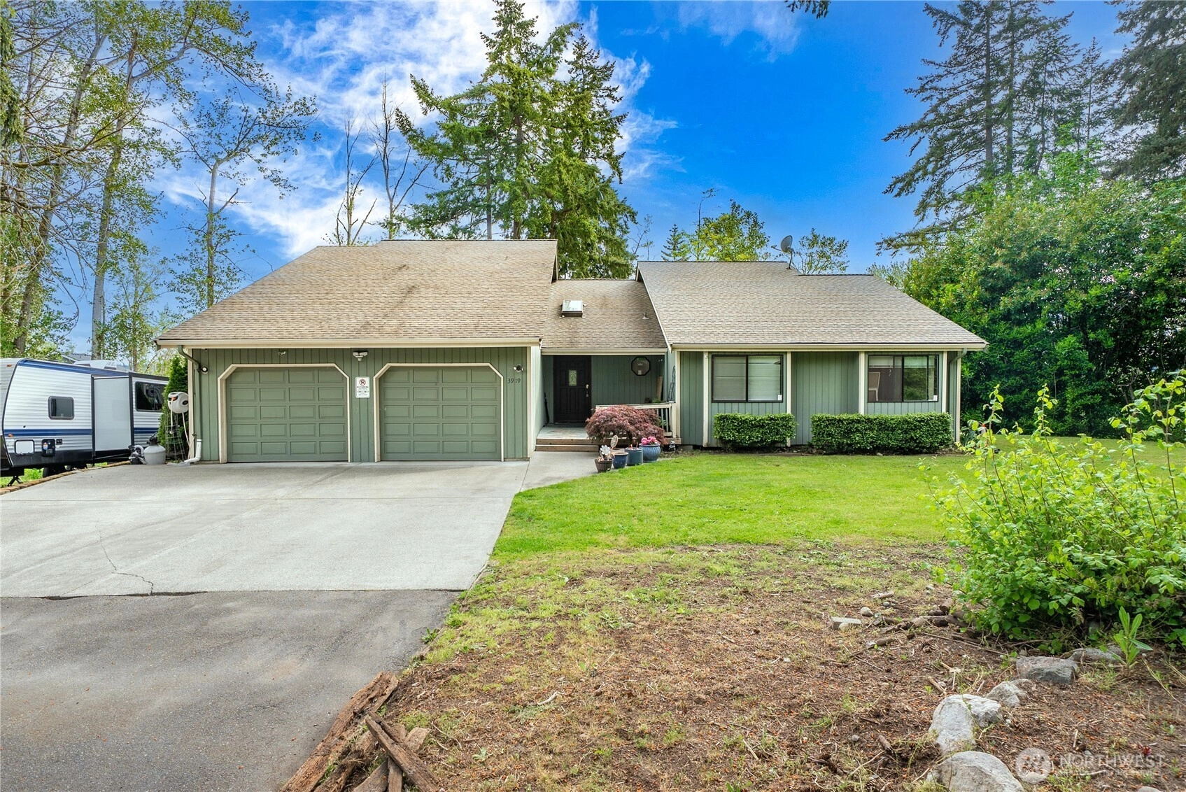 3919 97th Ave E Edgewood WA 98371