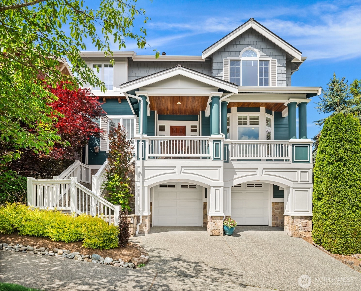 687 Bear Ridge Dr NW Unit  Issaquah WA 98027
