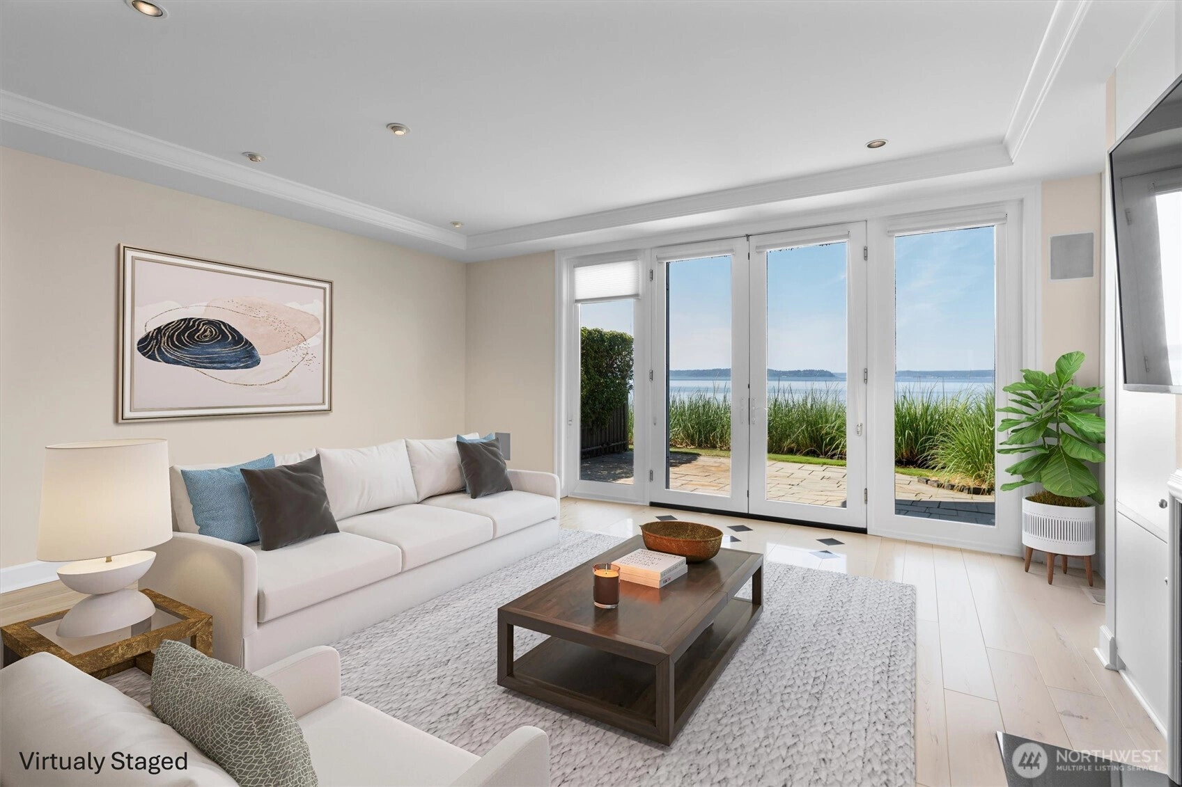 4163 Beach Dr SW Unit 102 Seattle WA 98116