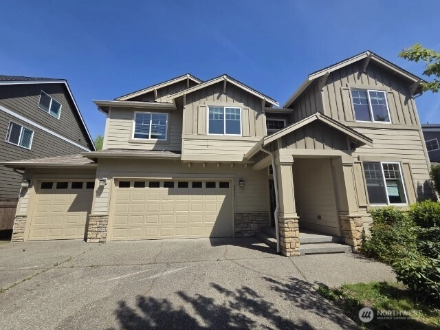 8011 134th St Ct E Puyallup WA 98373