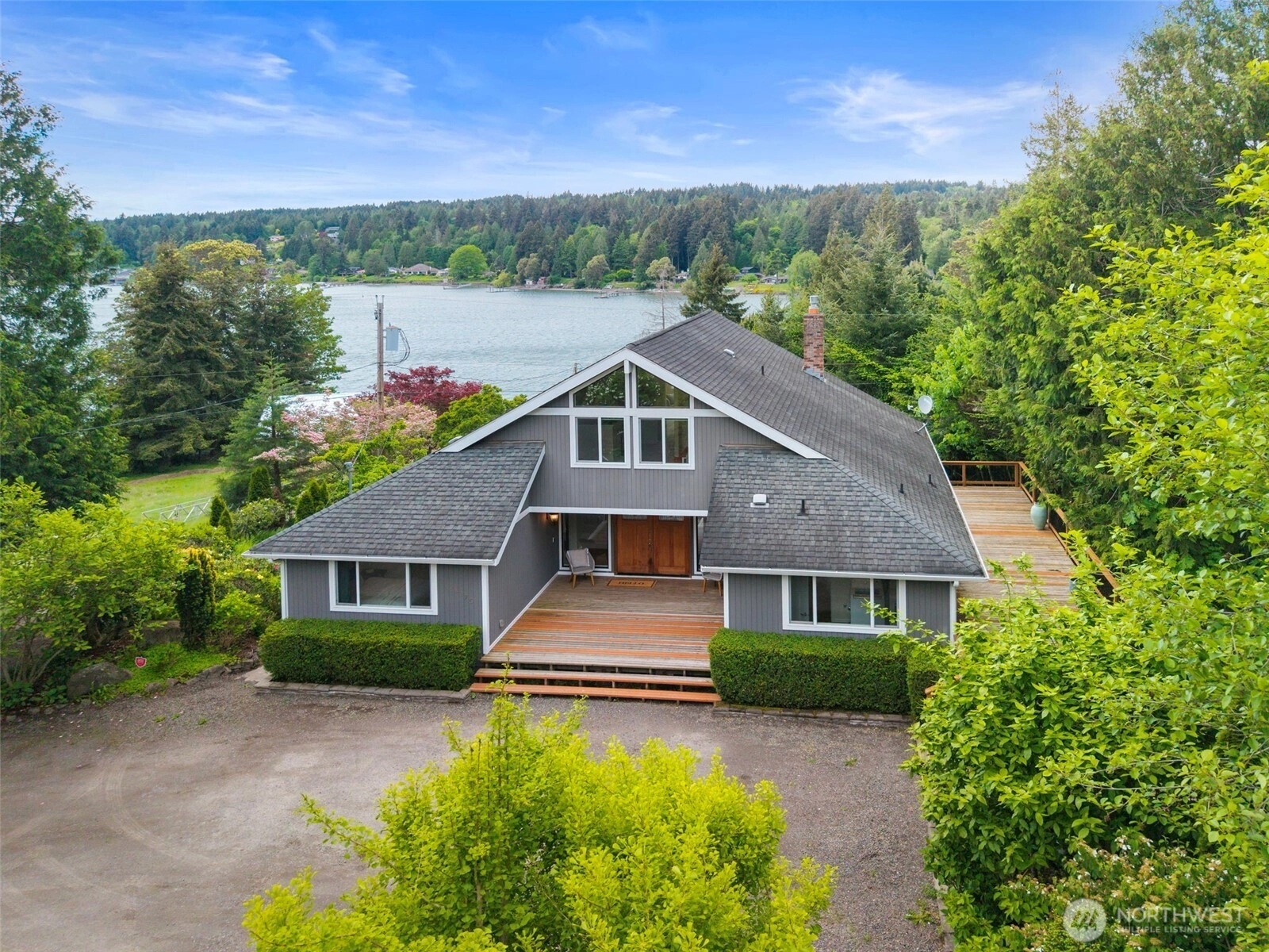 21275 Indianola Rd NE Poulsbo WA 98370