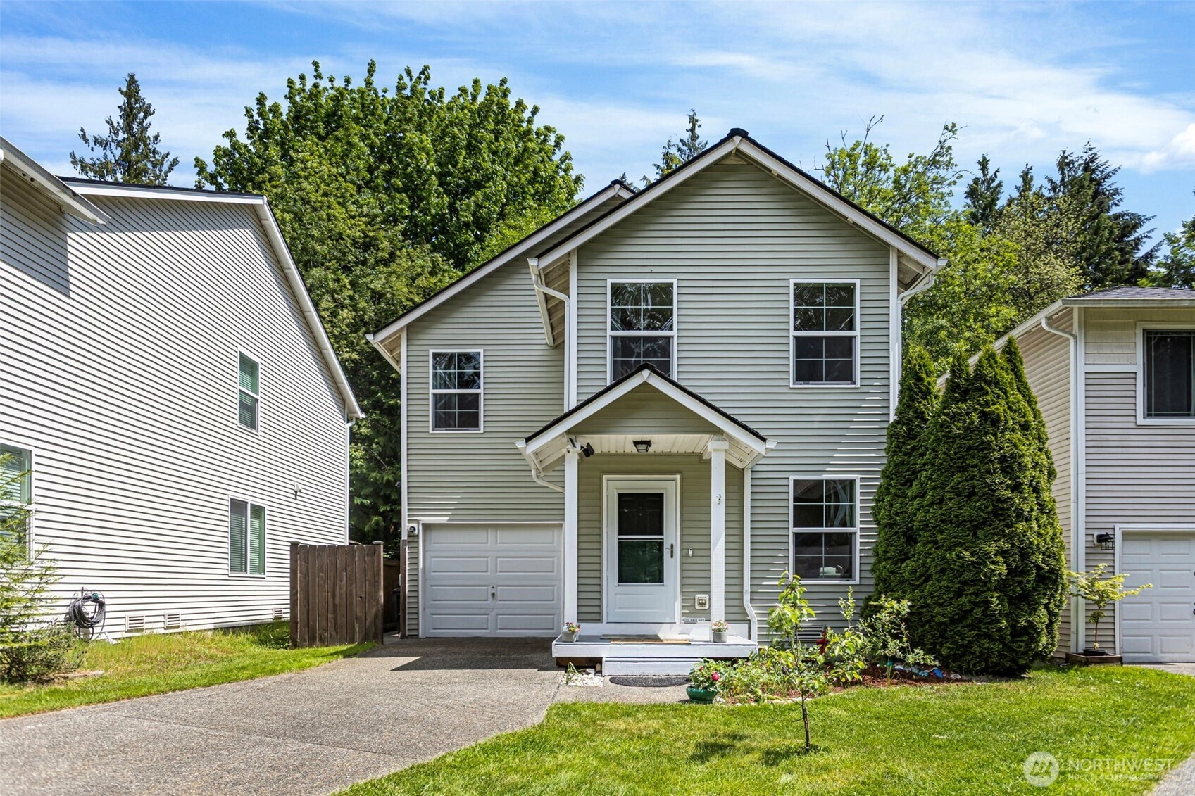2421 106th Dr SE Unit  Lake Stevens WA 98258