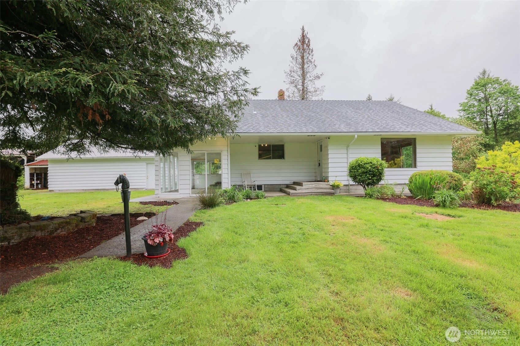38013 Us 2 Sultan WA 98294