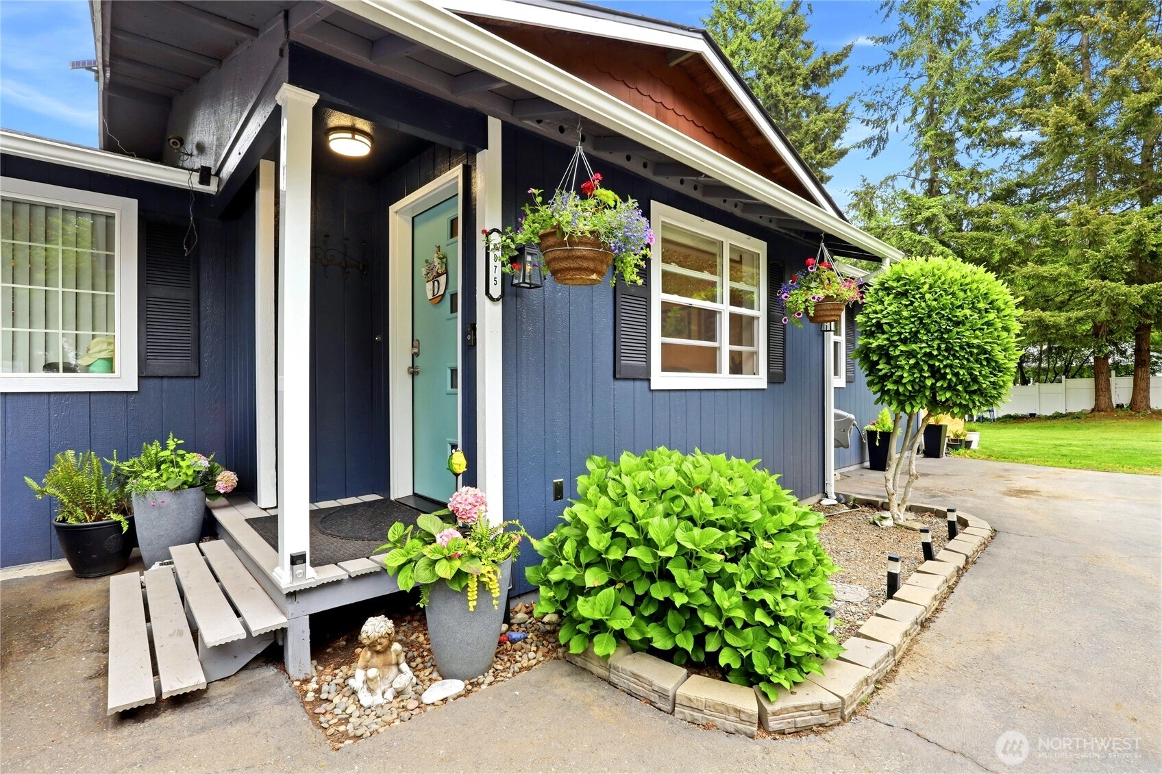 6875 E Fillmore St Port Orchard WA 98366