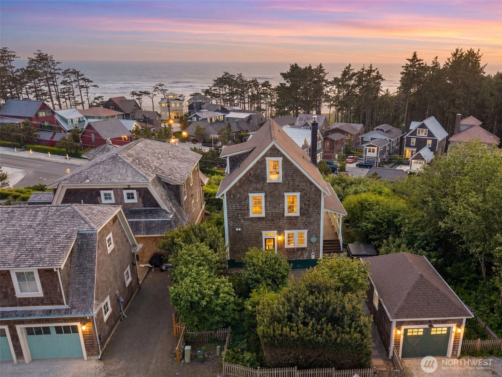 81 Fireside Ln Unit  Pacific Beach WA 98571