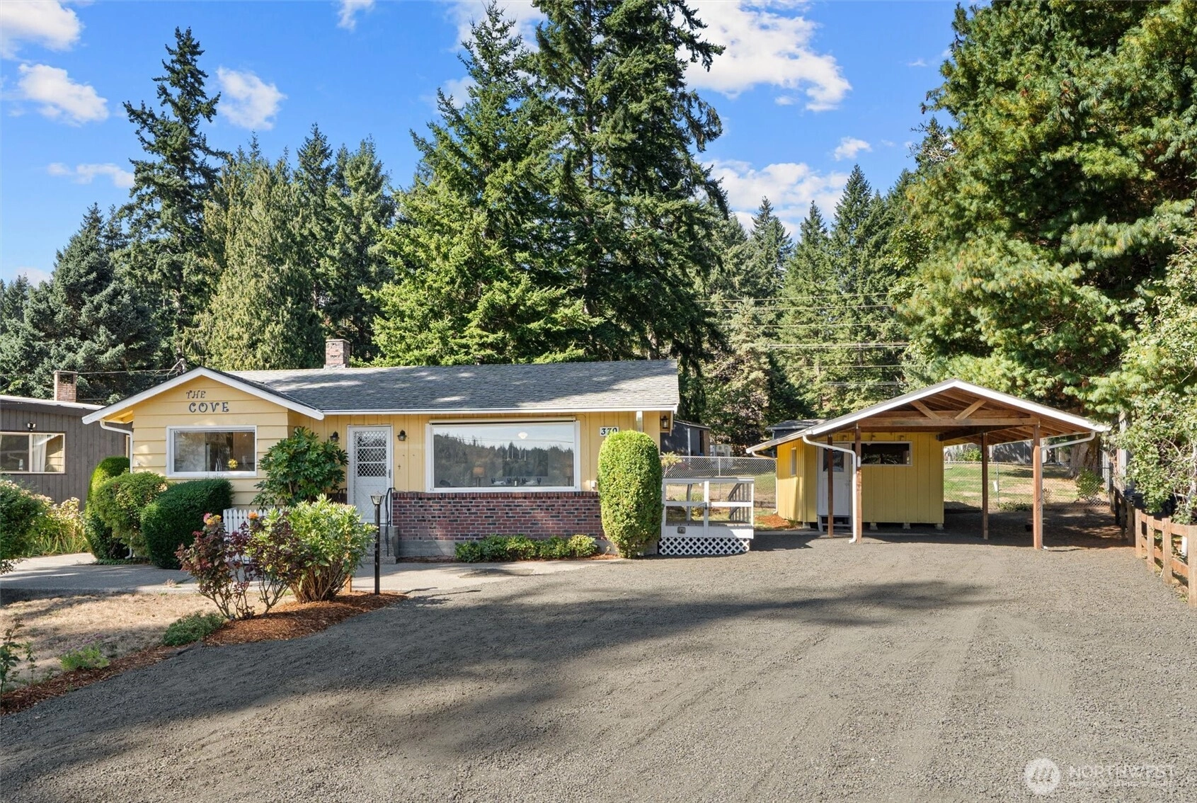 370 NE Gladwin Rd Belfair WA 98528