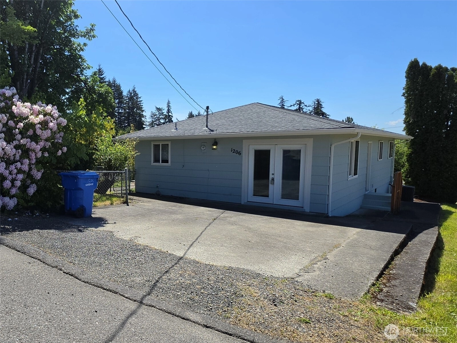 1206 Sunrise St Kelso WA 98626