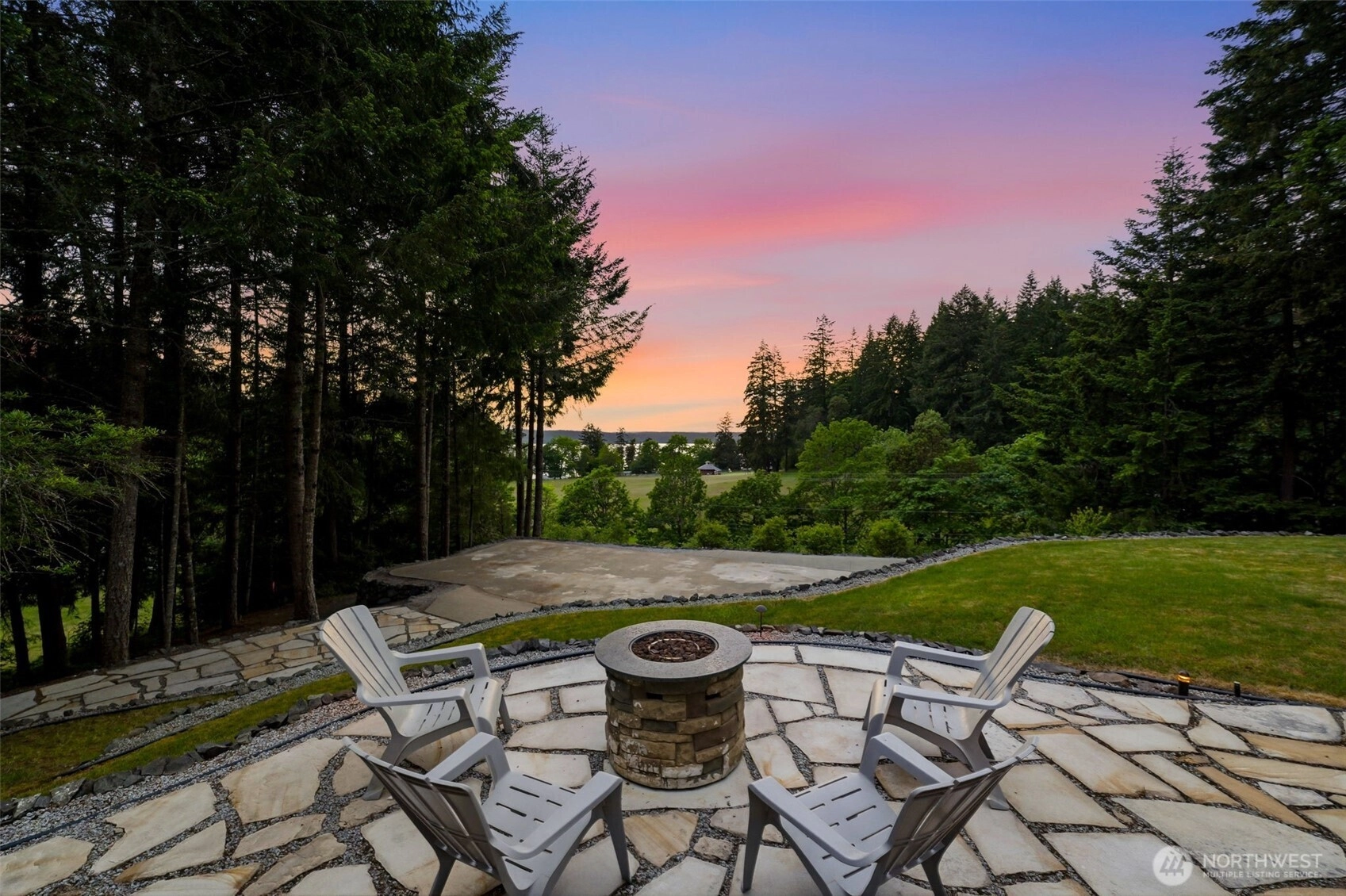919 Lummi Dr Fox Island WA 98333