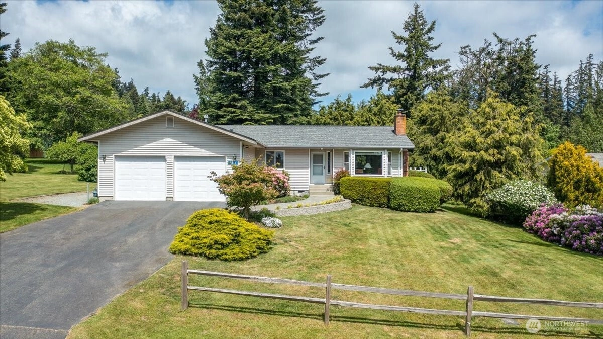 6835 Gibralter Dr Anacortes WA 98221