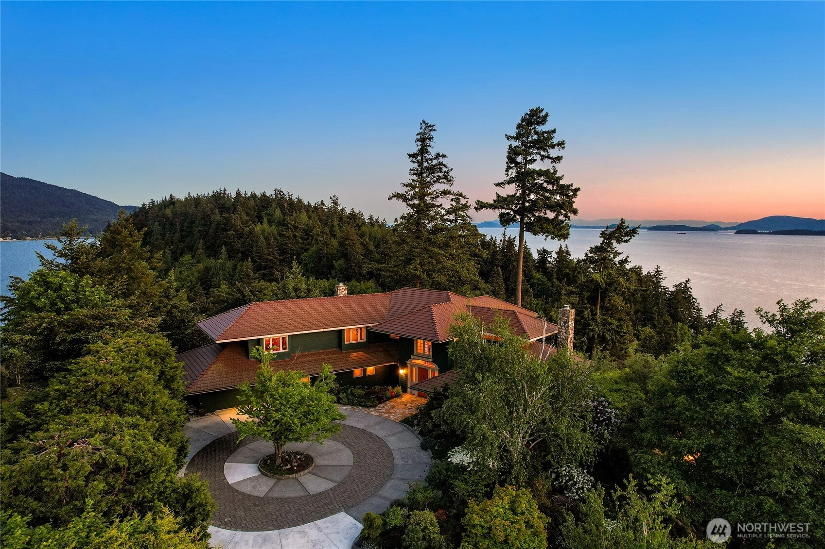 420 S Clarkwood Dr Bellingham WA 98225