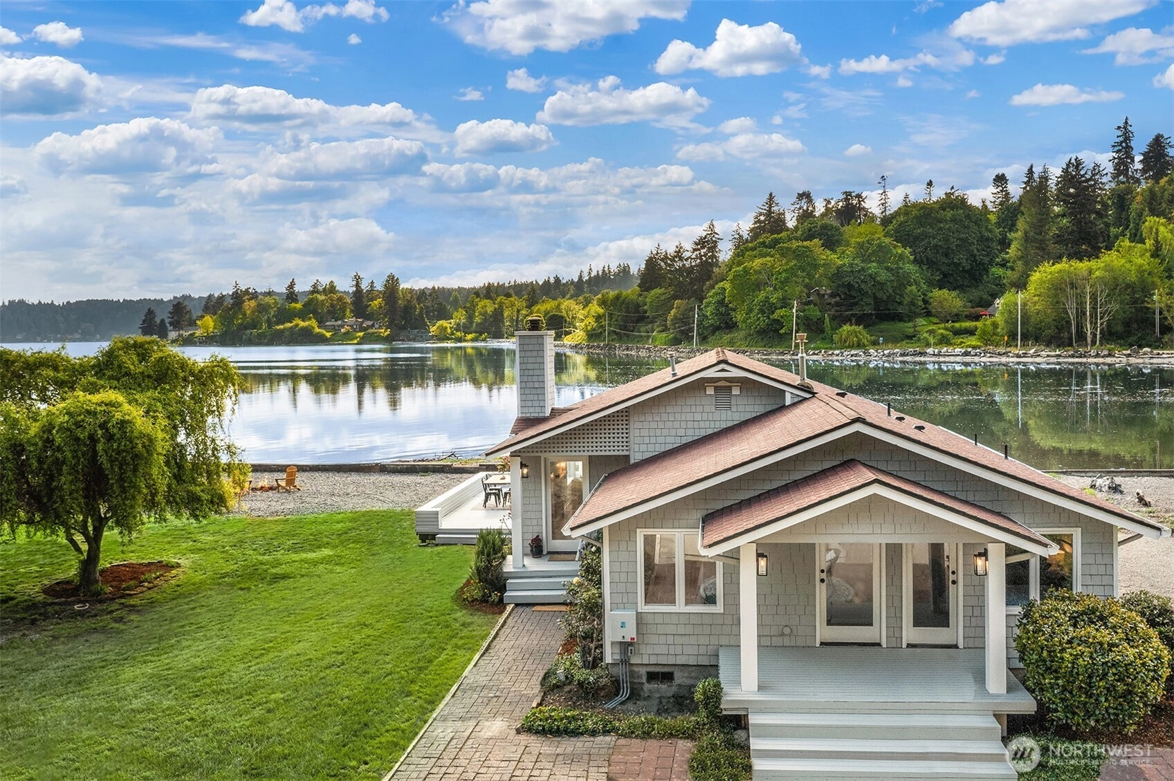 22123 Dockton Rd SW Vashon WA 98070