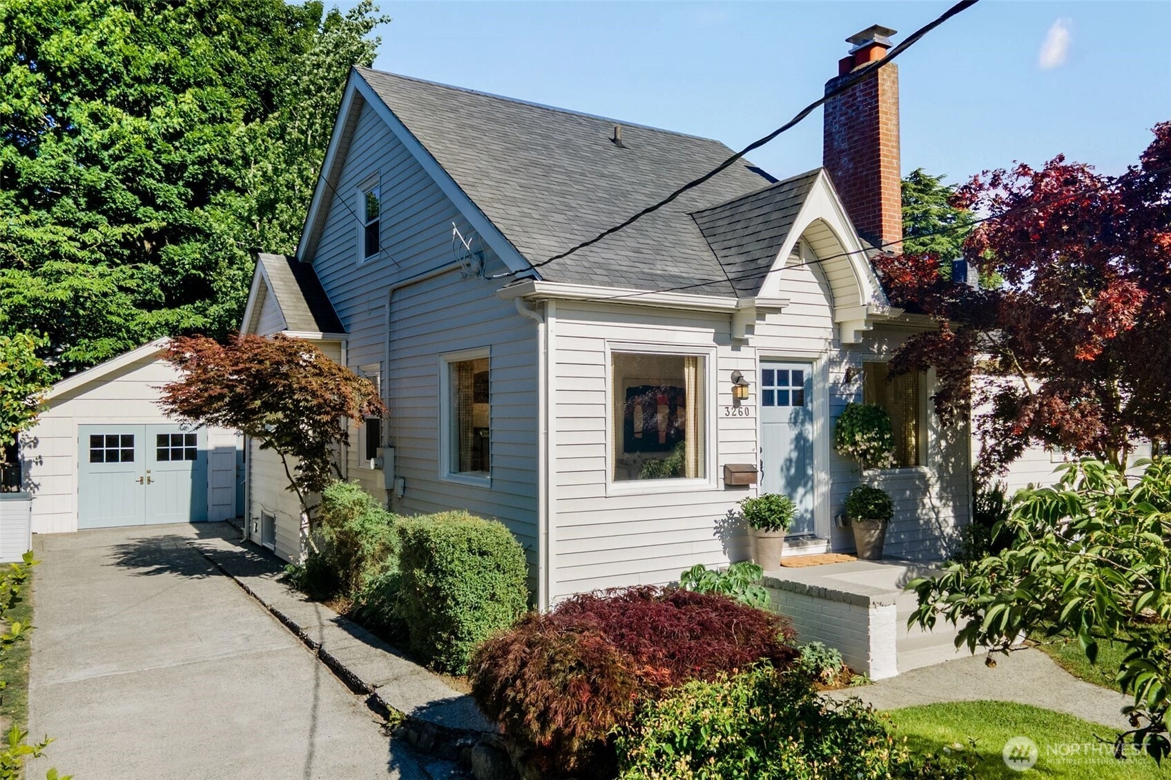 3260 42nd Ave SW Seattle WA 98116