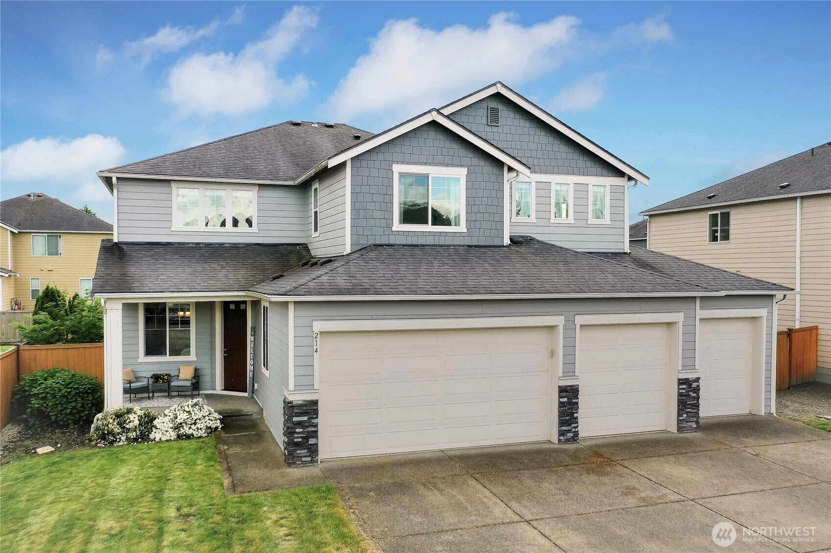 214 Fielding St NE Orting WA 98360