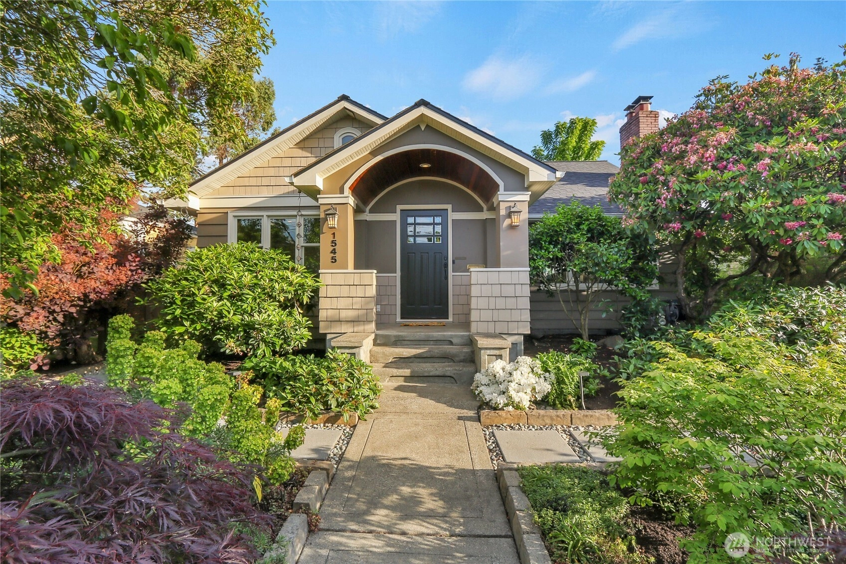 1545 NE 76th St Seattle WA 98115