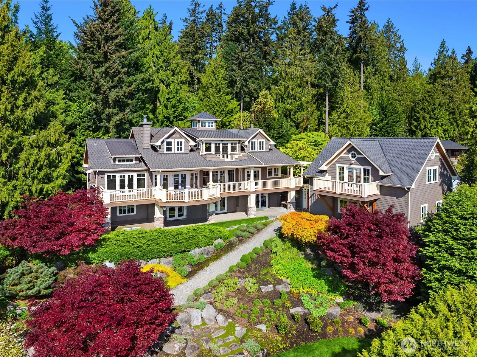 4548 Island Ave NE Bainbridge Island WA 98110