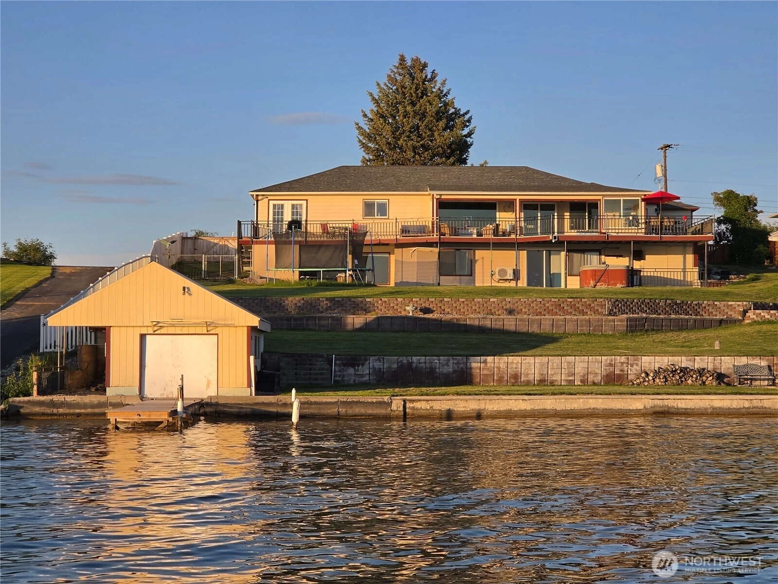 2360 Elgin Rd NE Moses Lake WA 98837