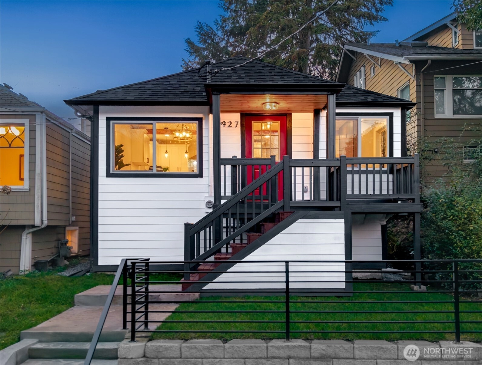 1927 42nd Ave SW Seattle WA 98116