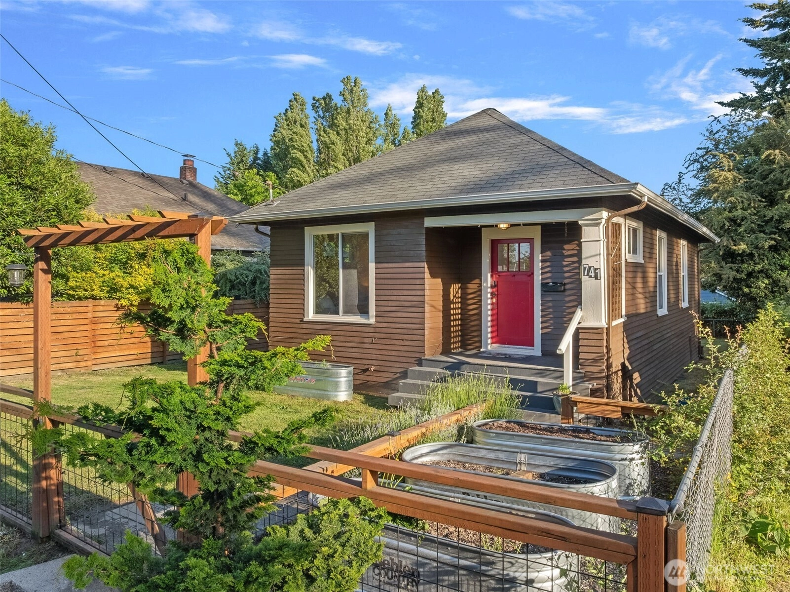 741 S Henderson St Unit  Seattle WA 98108