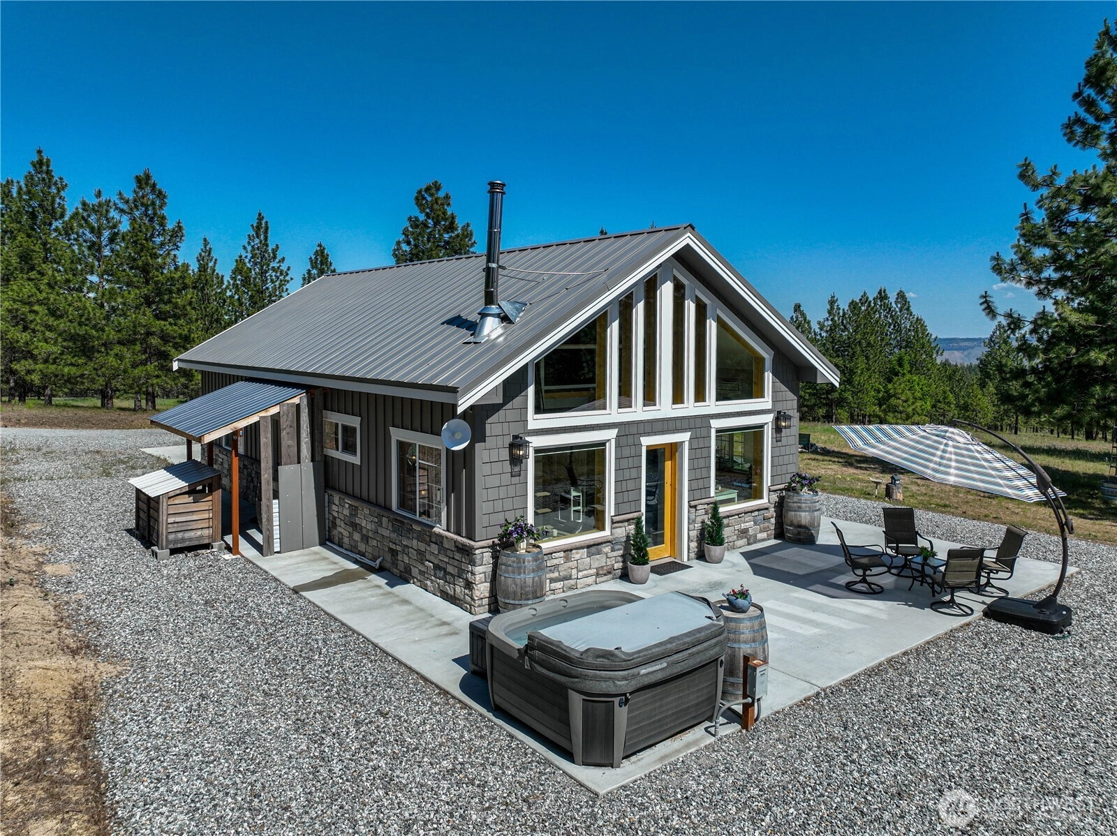 250 Open Ln Chelan WA 98816