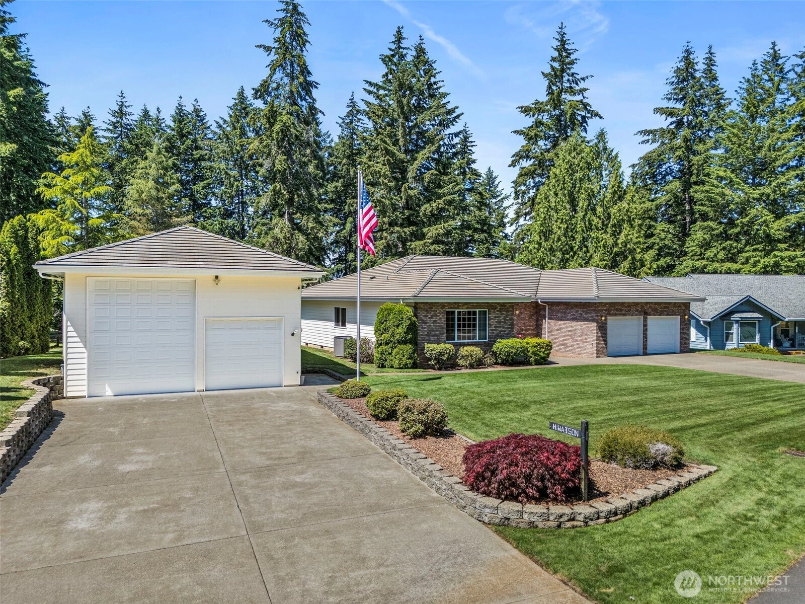 1550 E Old Ranch Rd Allyn WA 98524