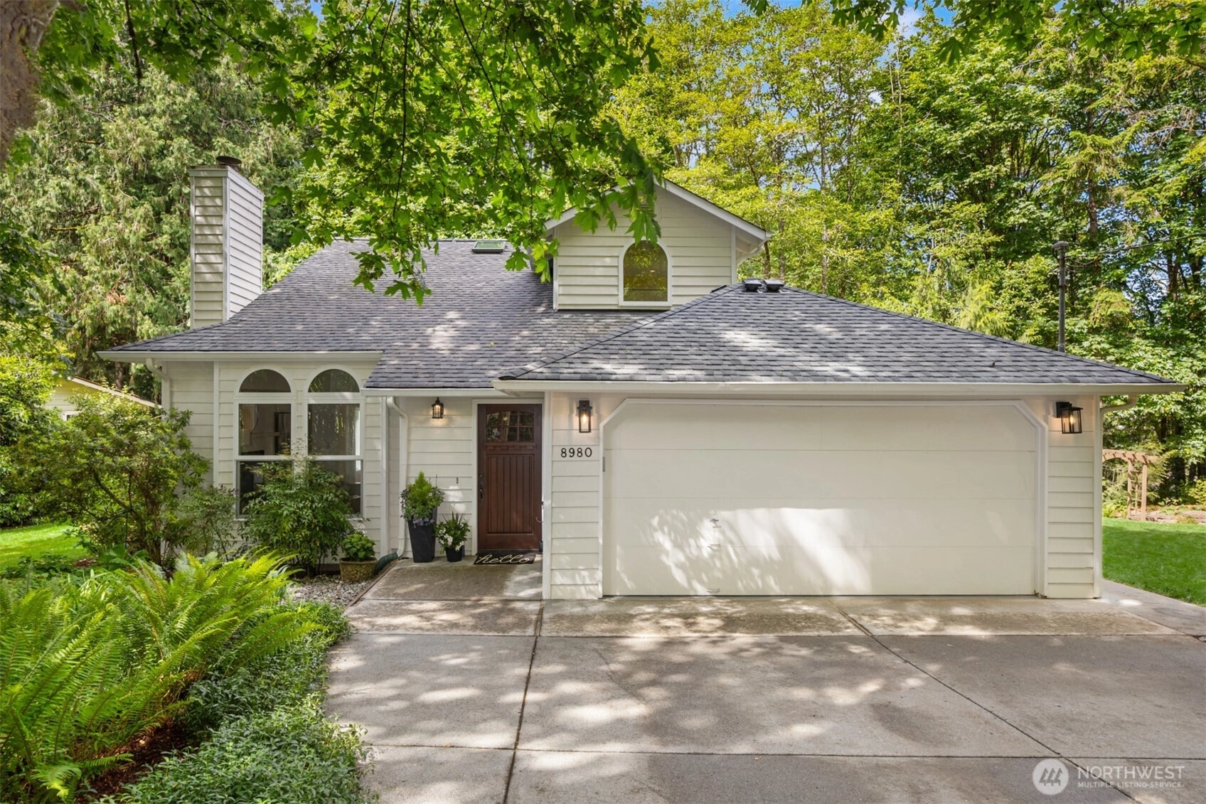 8980 Bay St NE Unit  Bainbridge Island WA 98110