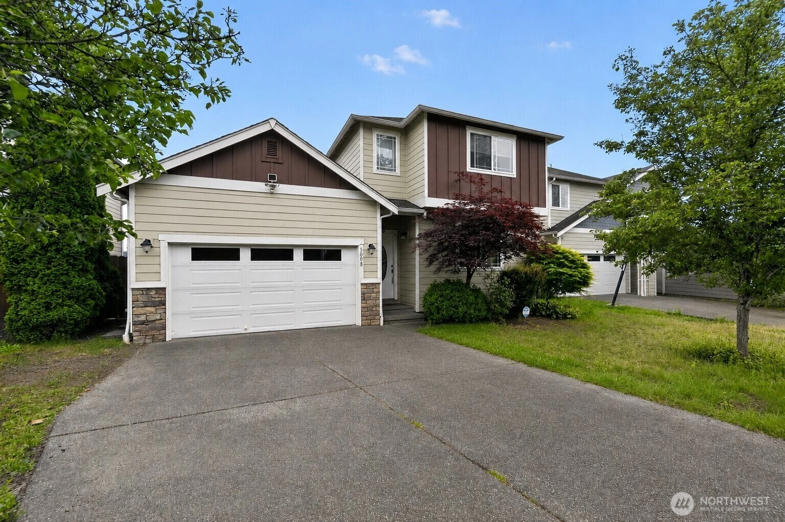 5007 NE 6th St Renton WA 98059