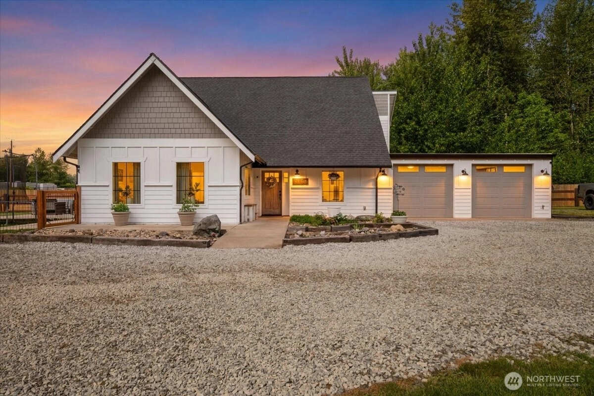 26709 Entwhistle Rd E Buckley WA 98321