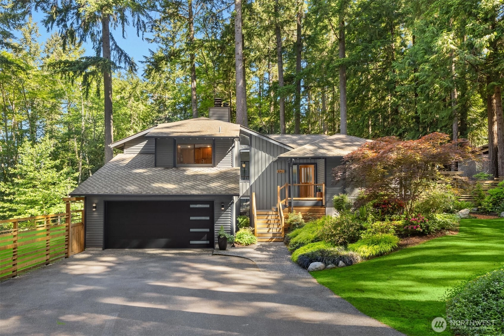 10621 Battle Point Dr NE Bainbridge Island WA 98110