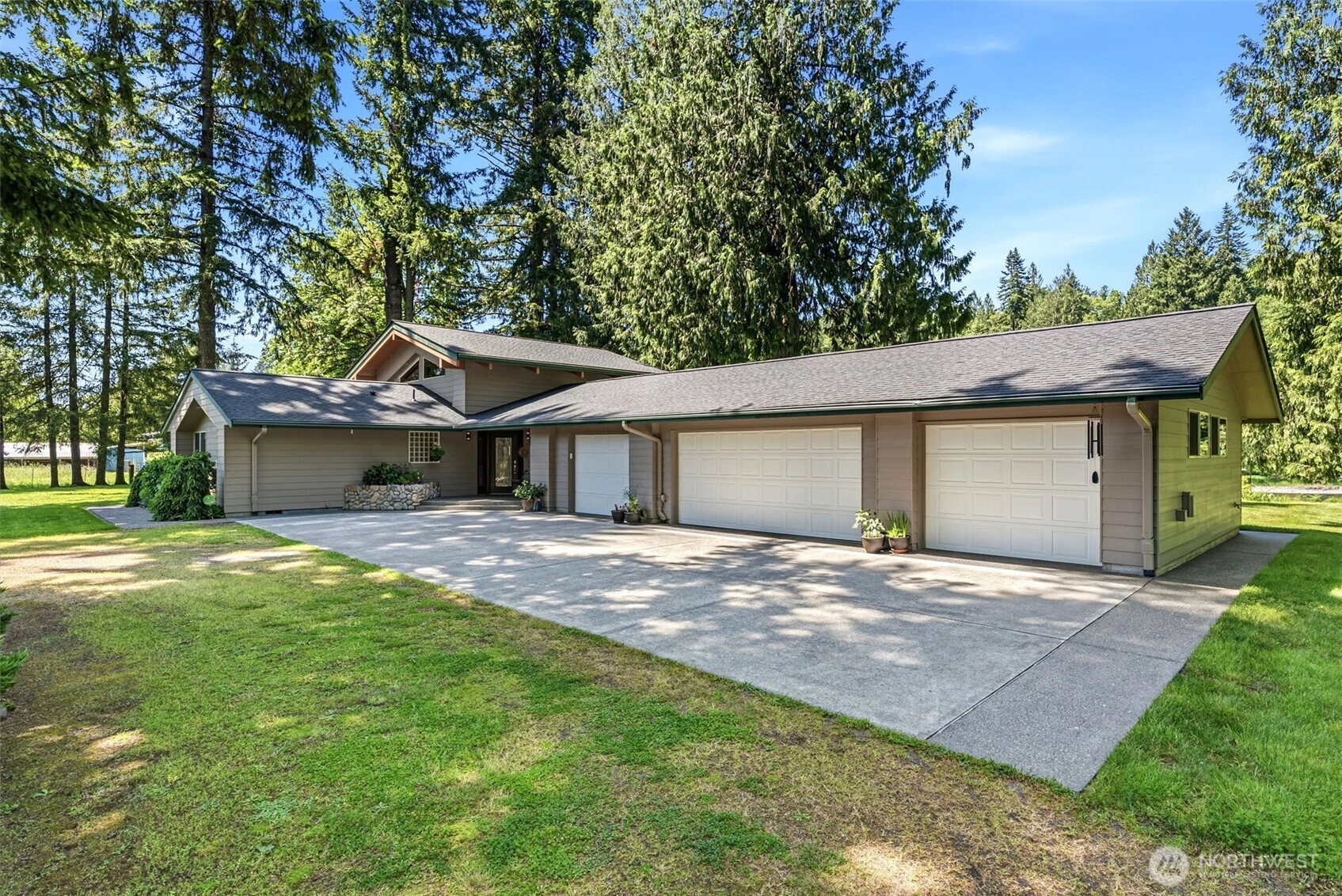 117 River Ln Toledo WA 98591