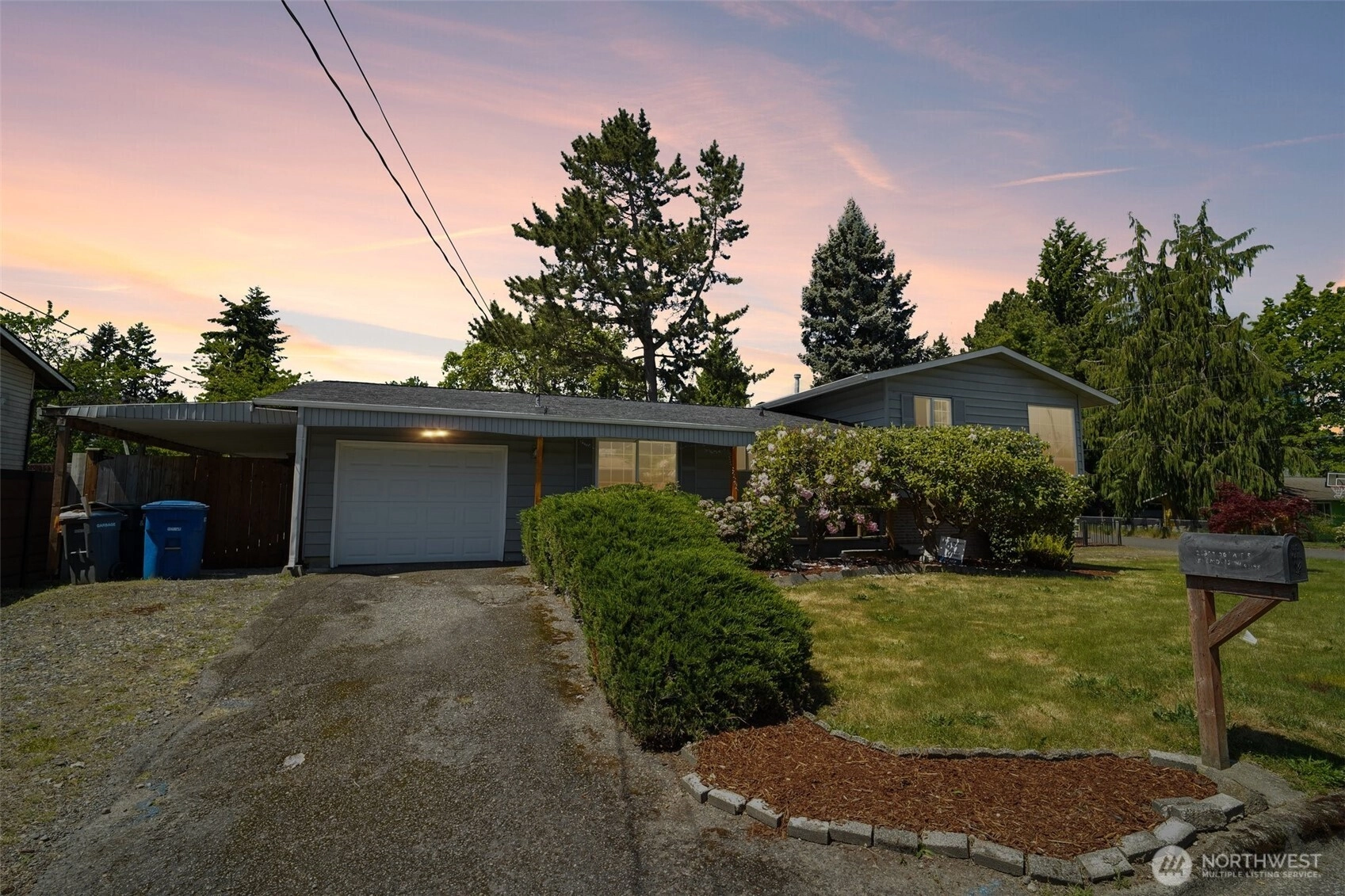 26307 20th Ave S Des Moines WA 98198