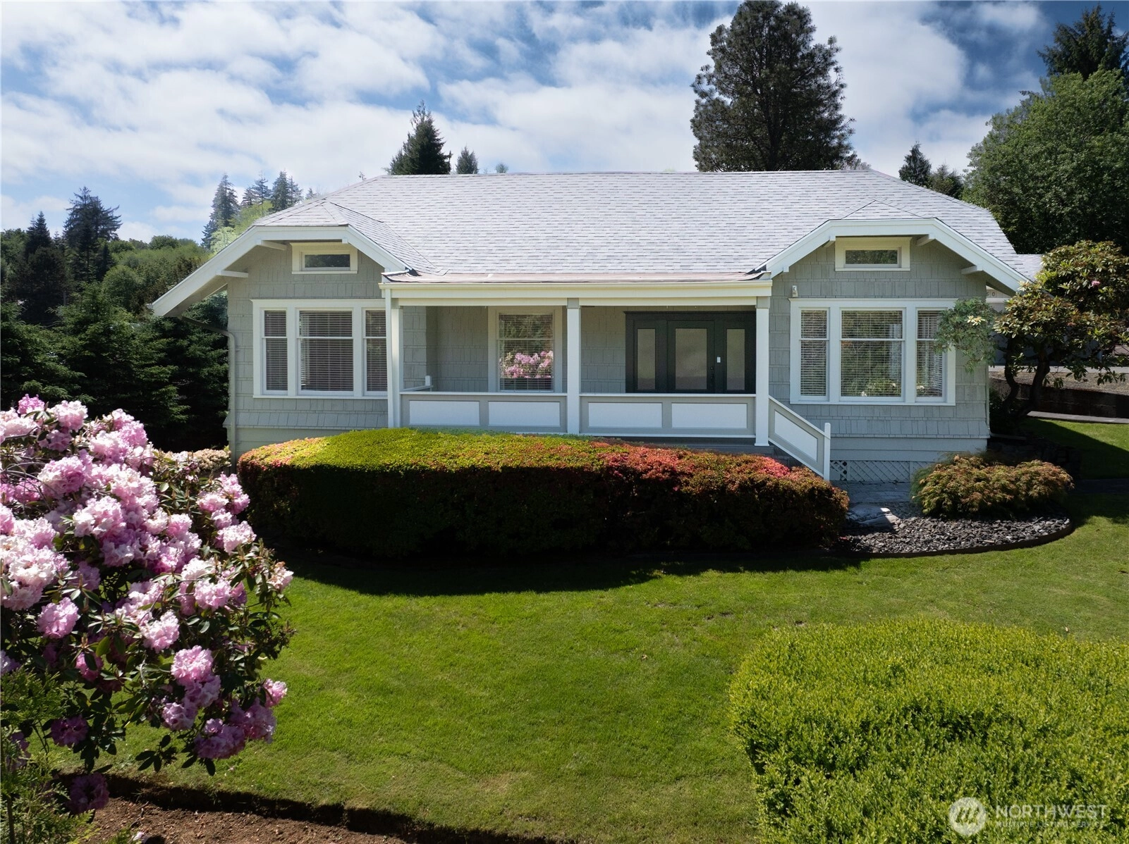 550 Ballentine St Raymond WA 98577