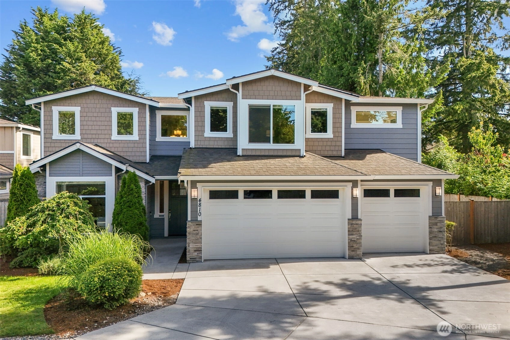 4810 216th Ct SW Mountlake Terrace WA 98043
