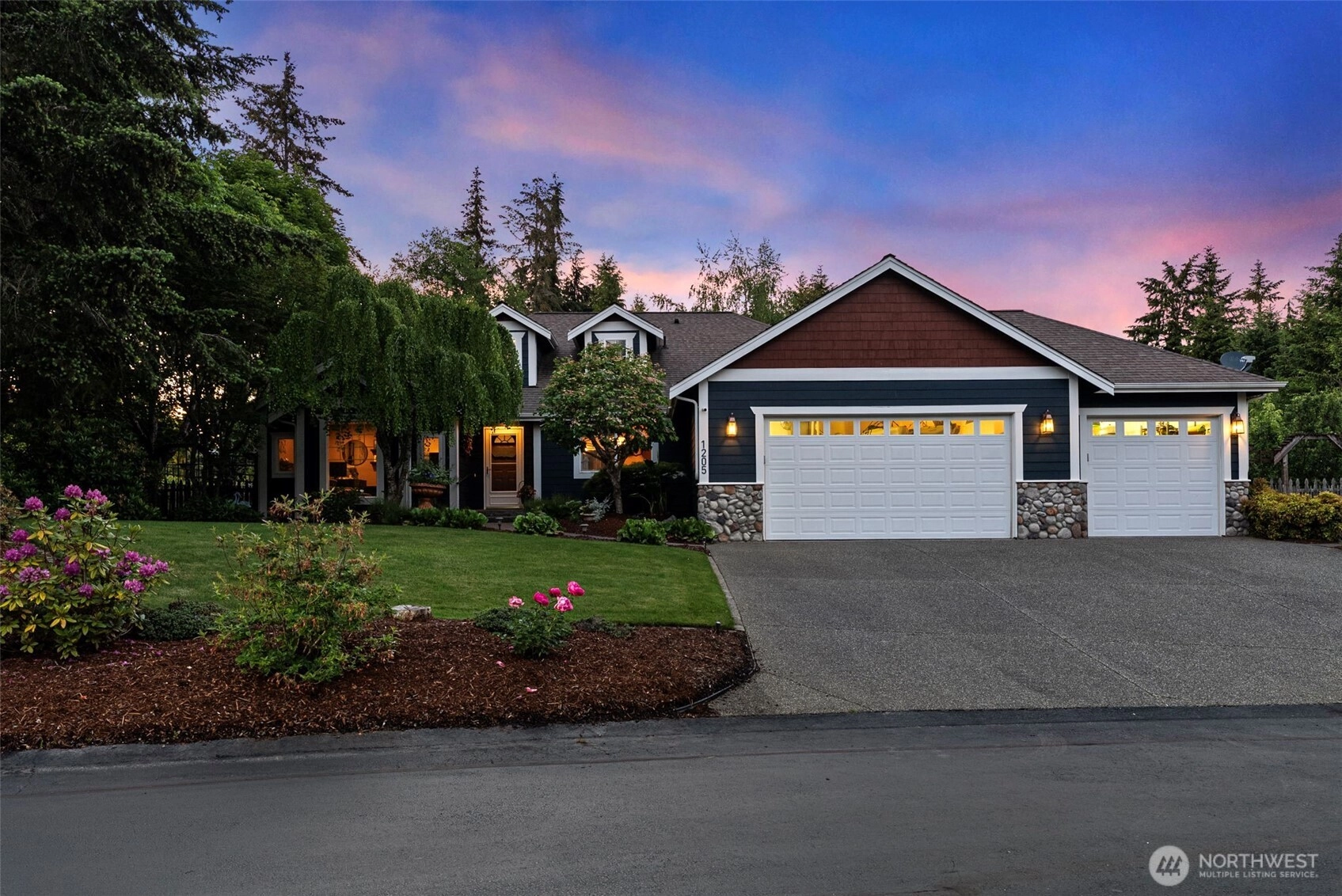 1205 136 St NW Unit  Gig Harbor WA 98332
