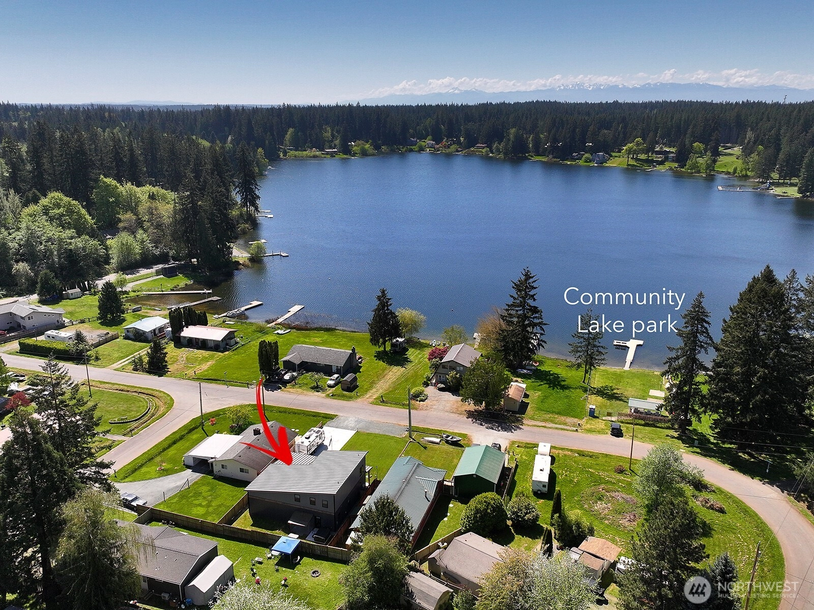 6459 Lake Shore Dr Unit  Clinton WA 98236