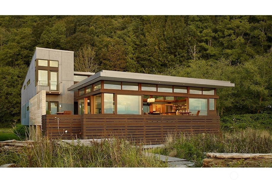 23 N Sand Point Way Hat Island WA 98206
