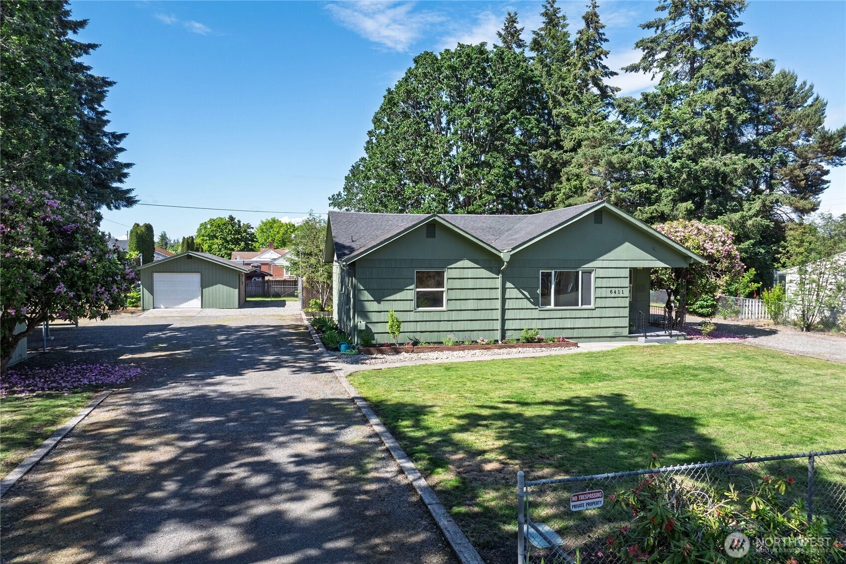 6411 Lake Grove St SW Lakewood WA 98499