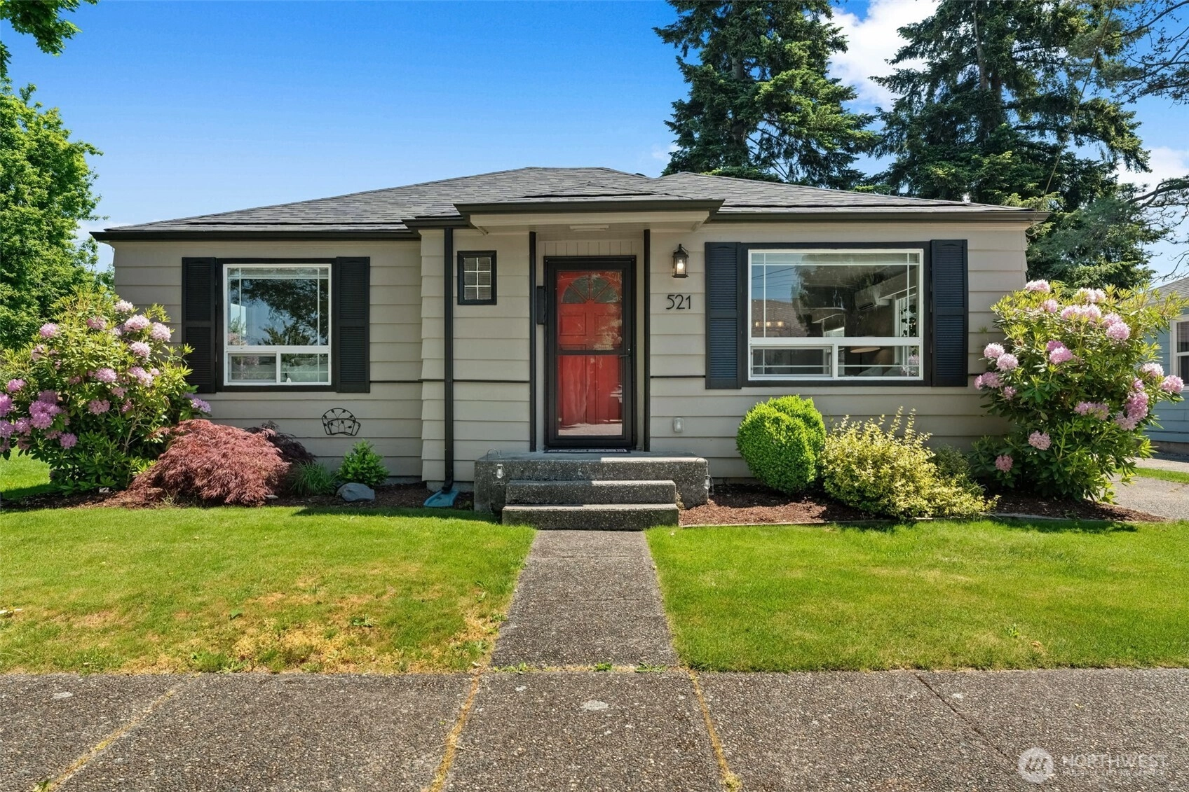 521 Boyd Ave Sumner WA 98390